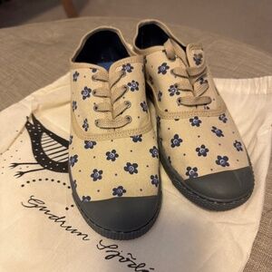 Gudrun Sjöden “Belle” Floral Sneakers – Size 39, Natural Beige,